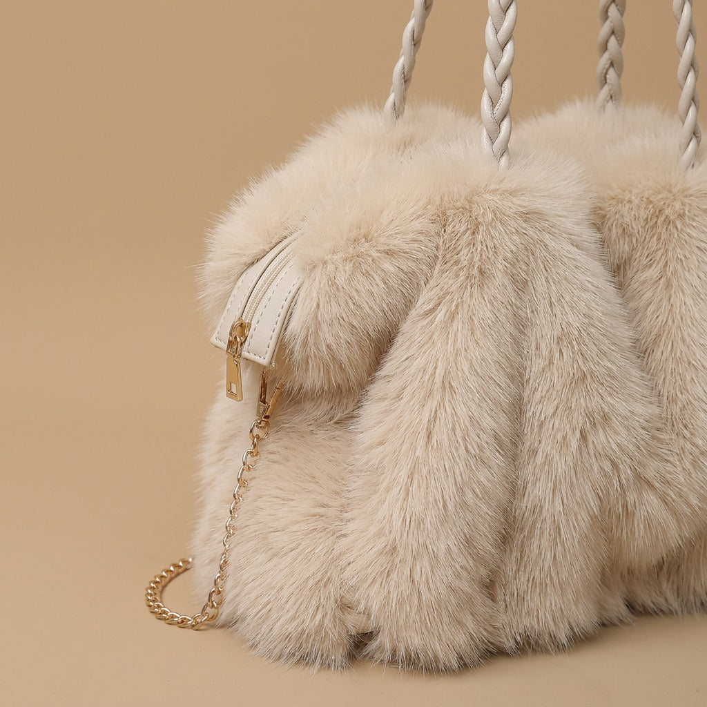 Shoulder Bag with Pleated Fur