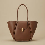 Tote Bag with Bar Clasp