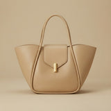 Tote Bag with Bar Clasp