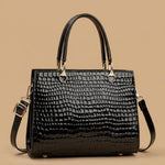 Tote Bag with Heart Hardware